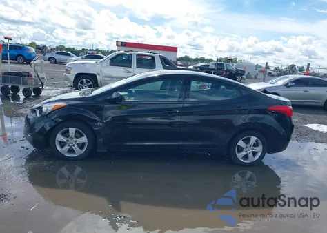 2013 Hyundai Elantra Gls z USA, uszkodzony, nr VIN 5NPDH4AE1DH414862